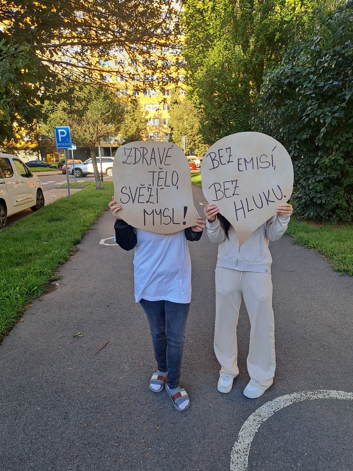 Pěšky do škol