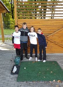 GOLFOVÉ DOPOLEDNE V KRAVAŘÍCH 19. 10. 2021  (44)