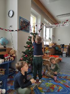 Advent (50)