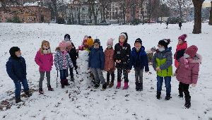 PE outside 23