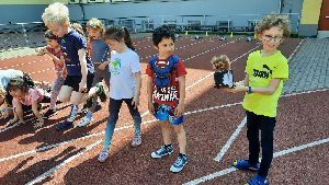 Pro projekt Paměť národa zdoláme 1 km! 03