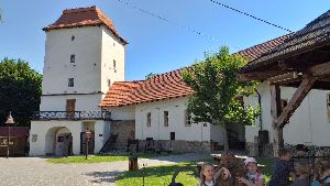 Výprava na hrad (2)