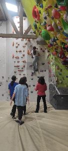 BOULDERING (47)