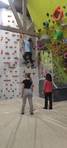 BOULDERING (45)