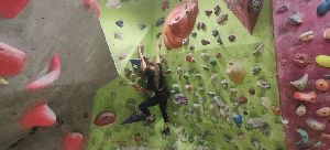 BOULDERING (7)