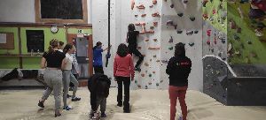 BOULDERING (25)