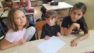 Děti z mateřské školy na návštěvě bilingvy 3.4.2024 (7)