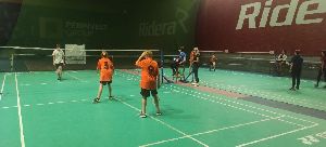 BADMINTONOVÝ TURNAJ ŠKOLNÍCH SMÍŠENÝCH DRUŽSTEV – 2. MÍSTO (8)