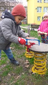 Práce v dílně nás baví (1)