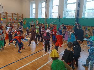 Karneval (70)