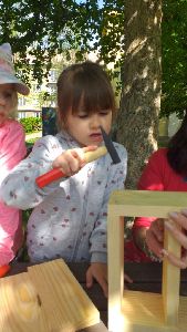 Projekt hmyzí domeček a ptačí budka (10)